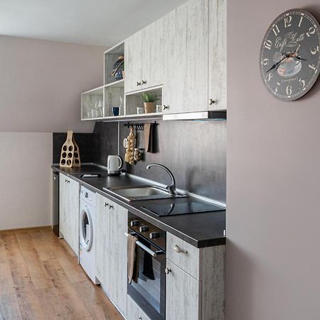 Gladstone Suites Plovdiv Bagian luar foto
