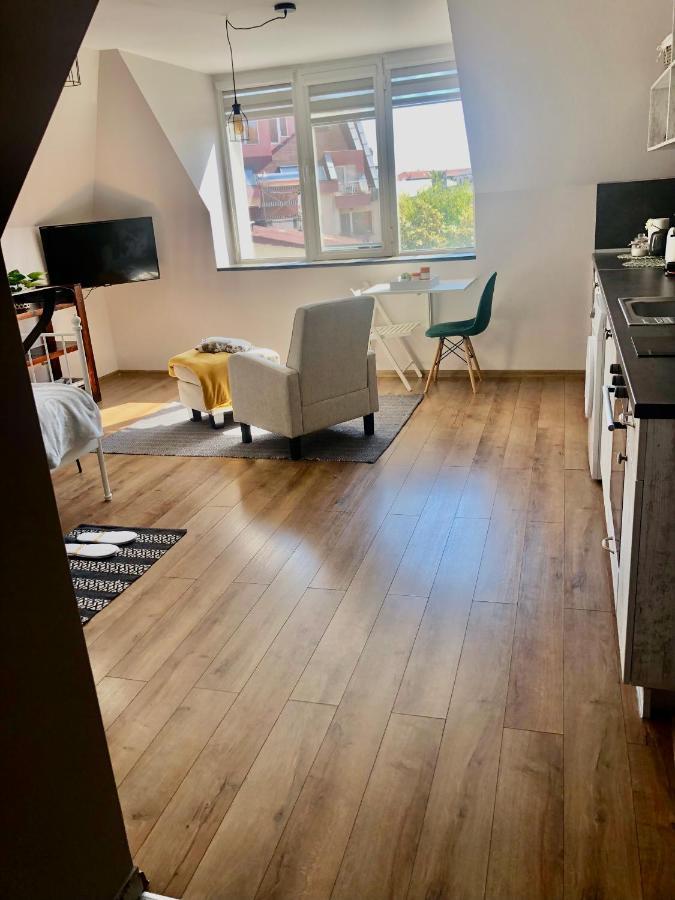 Gladstone Suites Plovdiv Bagian luar foto