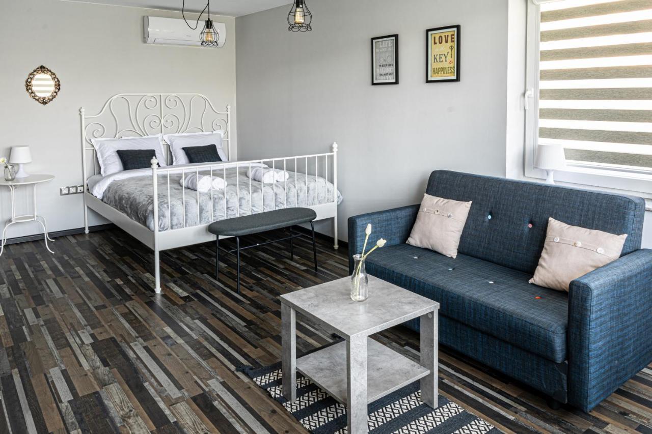 Gladstone Suites Plovdiv Bagian luar foto