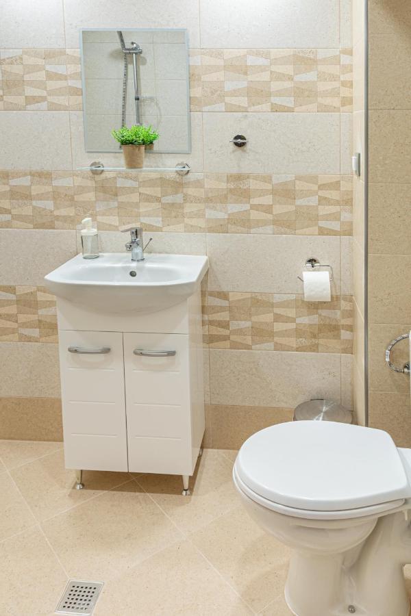 Gladstone Suites Plovdiv Bagian luar foto