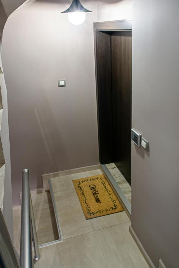 Gladstone Suites Plovdiv Bagian luar foto